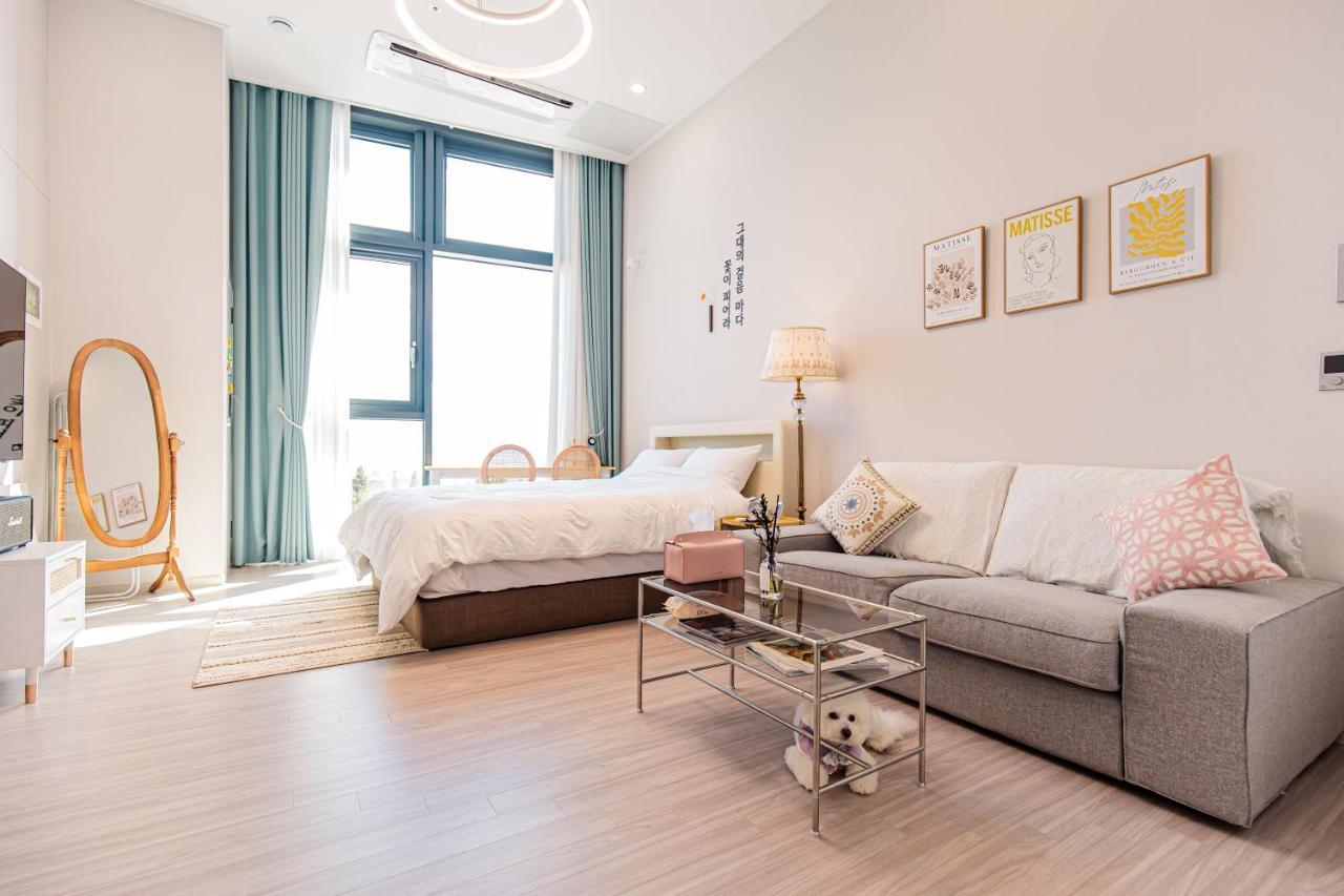 Ocean Marina Suite View Yeosu Exterior photo